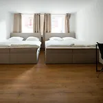 Old Town 2 Rooms/baths Düsseldorf