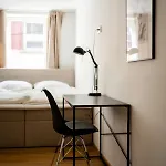 Old Town 2 Rooms/baths *