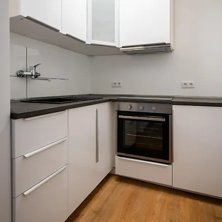 Old Town 2 Rooms/baths Daire *